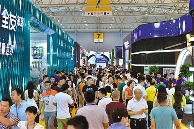 第十七屆成都家具展圓滿收官 現(xiàn)場(chǎng)成交超138億(圖1)