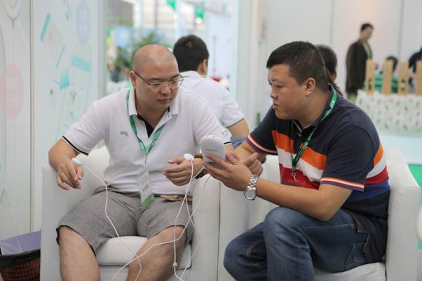 深圳生物健康展，新一代智能艾灸儀受追捧(圖2)