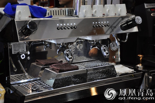 青島國際咖啡展第二日 中韓冠軍聯(lián)盟賽精彩紛呈(圖7)