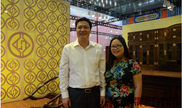 孔連紅木驚艷亮相深圳紅木展斬獲三項(xiàng)大獎(圖3)