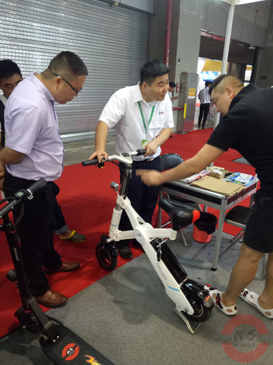 華南展開幕 KSwheel平衡車招商迎開門紅(圖3) blob.png